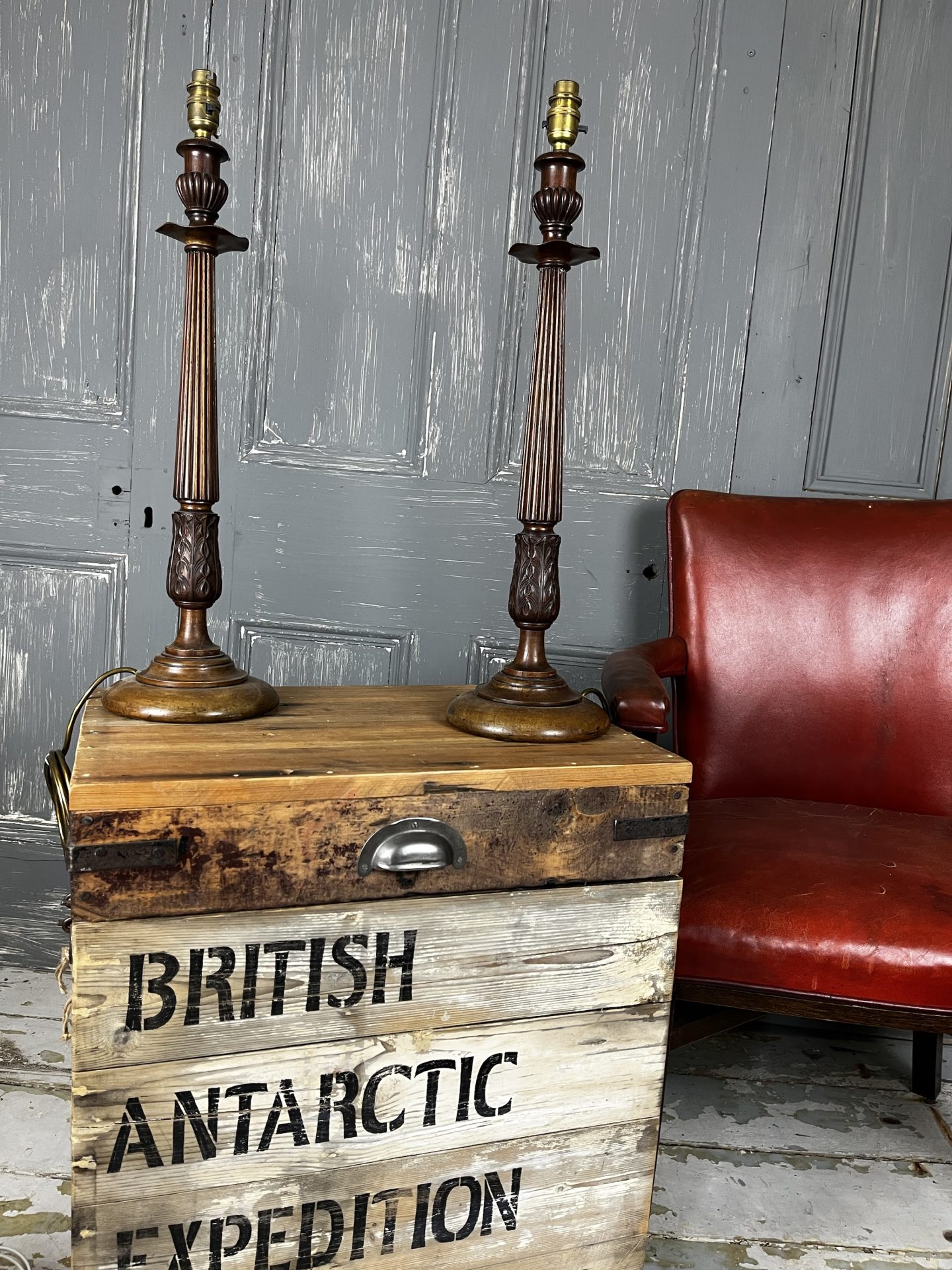 Antique Hall Pair Walnut Column Table Hall Lamps - Image 10