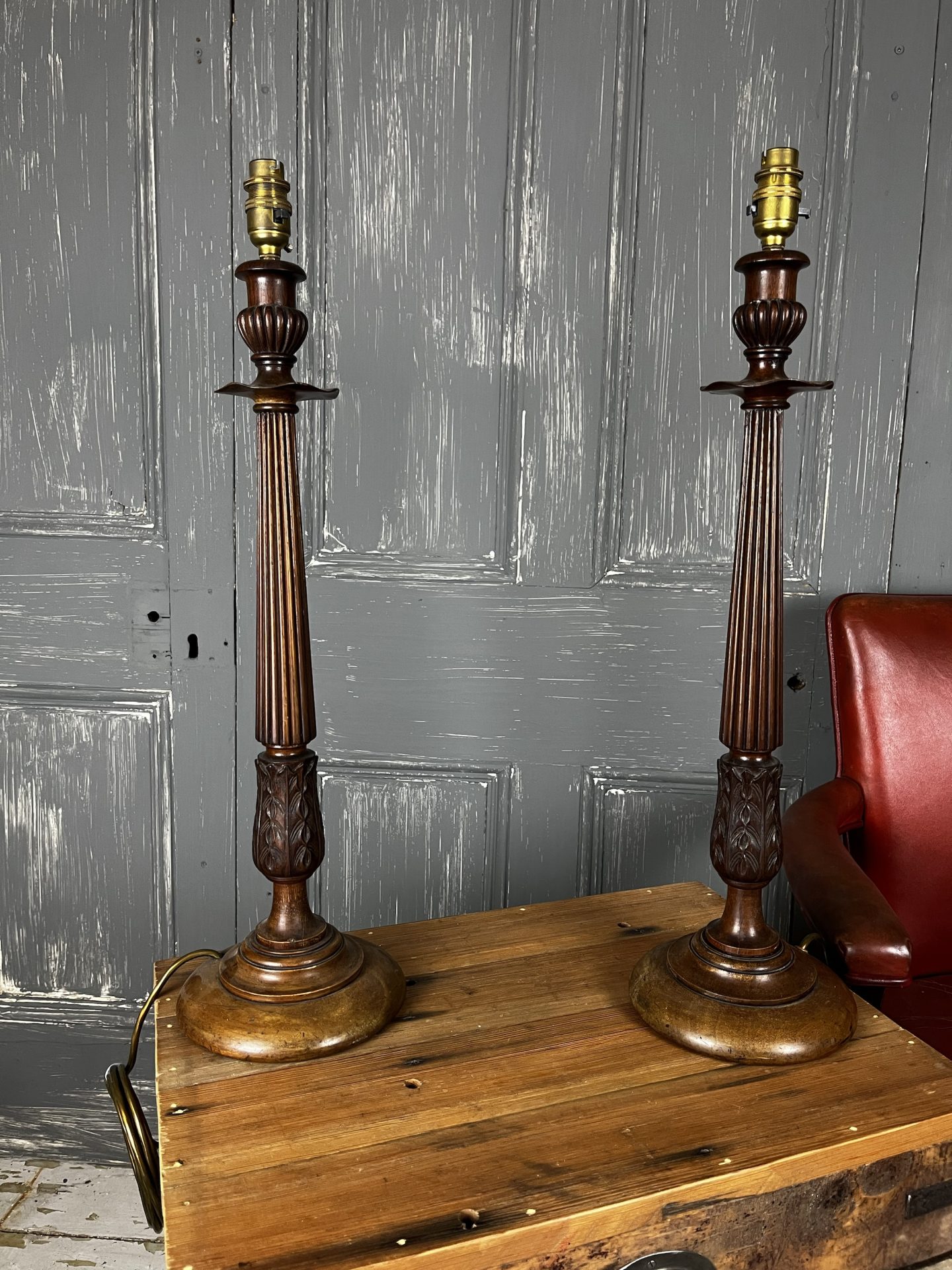 Antique Hall Pair Walnut Column Table Hall Lamps - Image 9