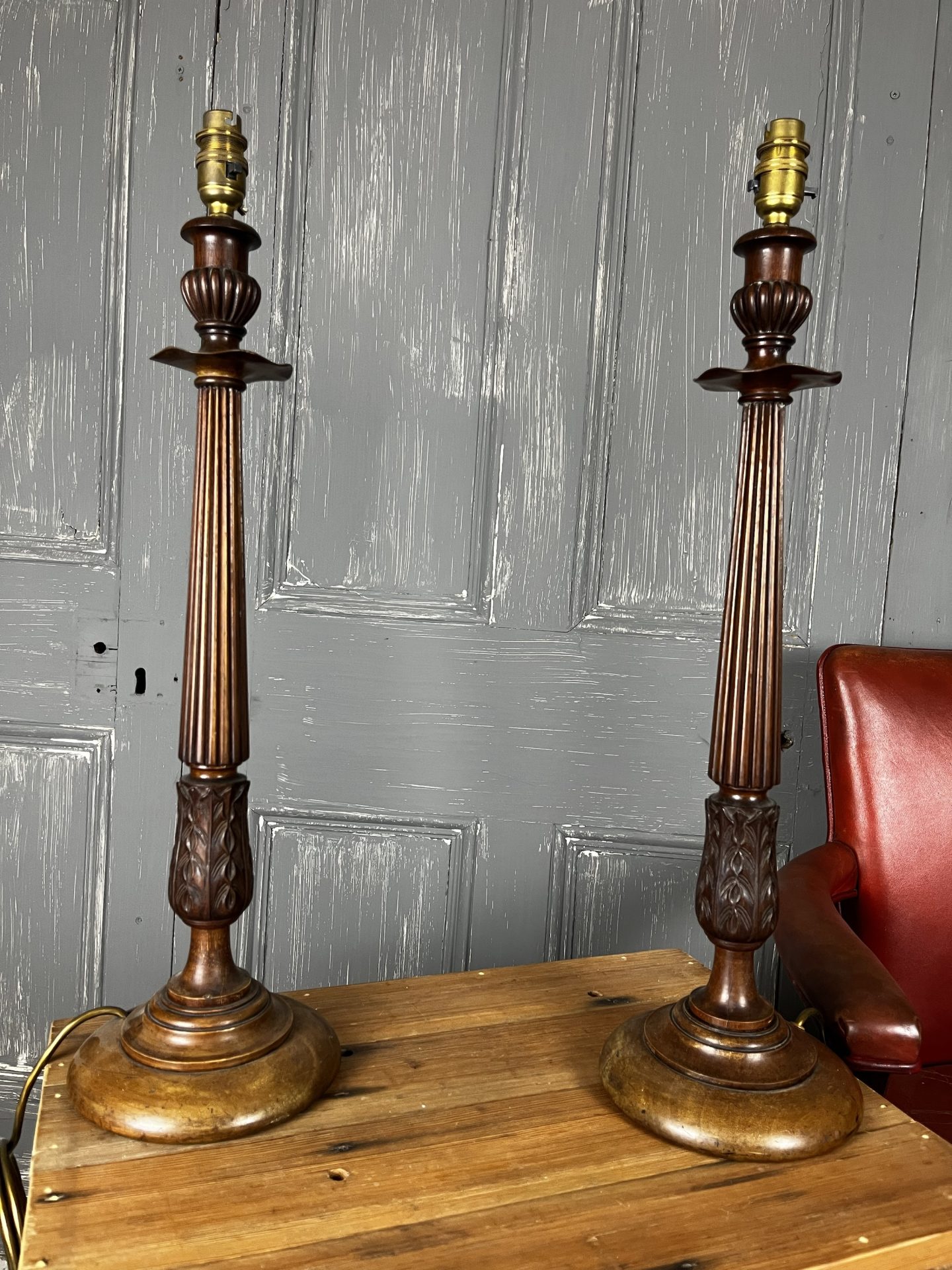 Antique Hall Pair Walnut Column Table Hall Lamps - Image 14