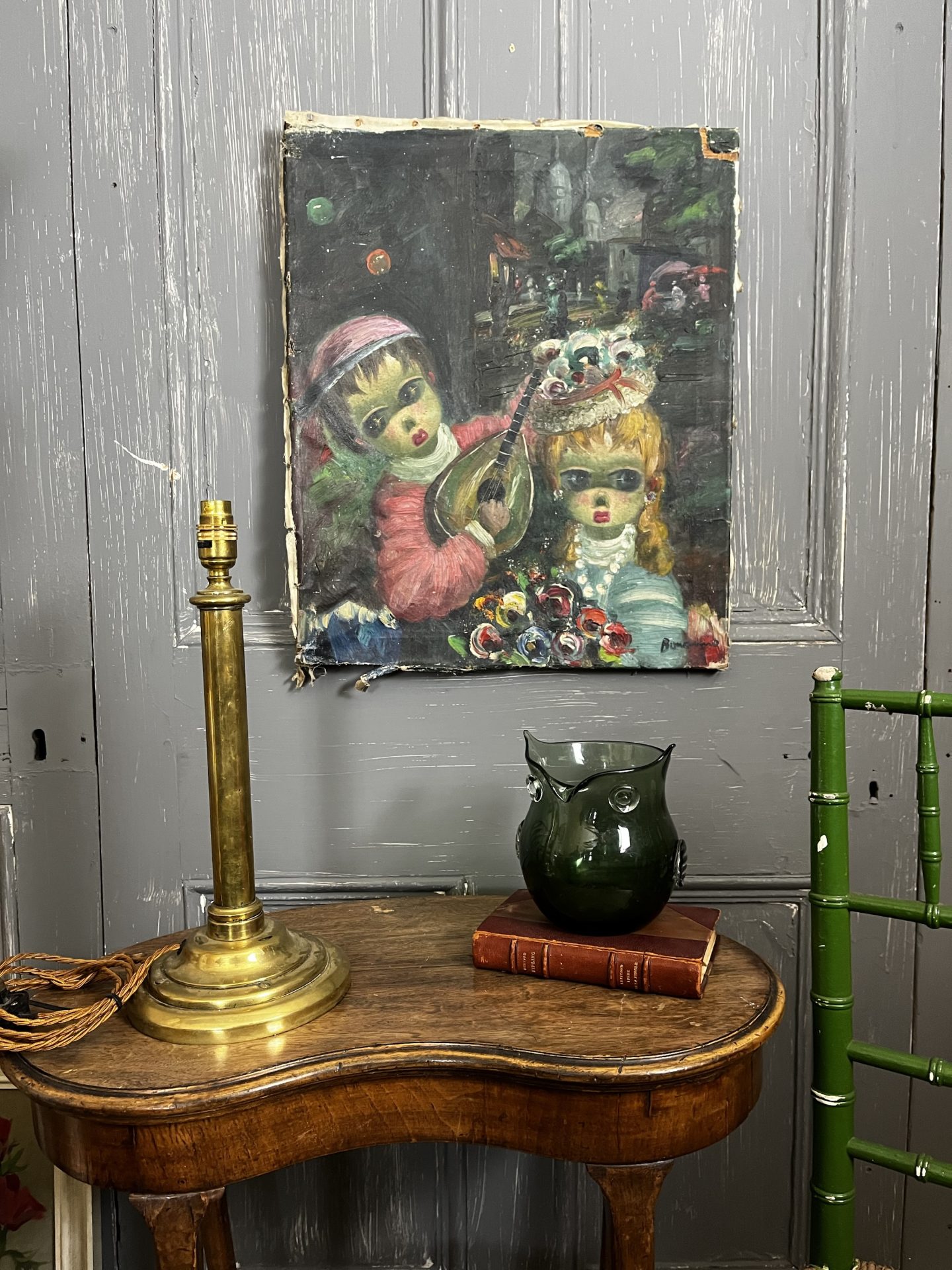 Antique Weigthed Round Bronze Base Column Table Lamp - Image 3
