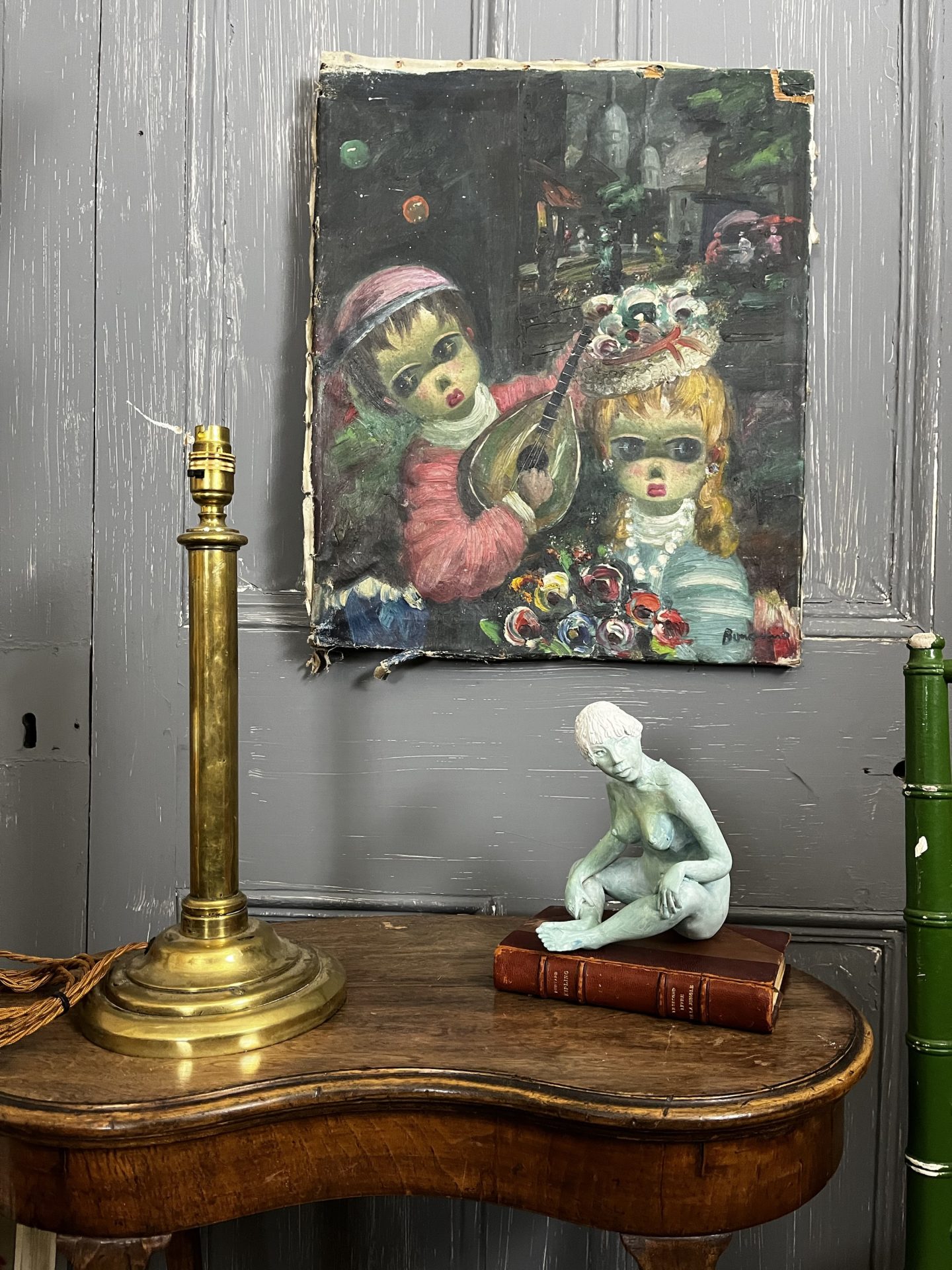Antique Weigthed Round Bronze Base Column Table Lamp - Image 4