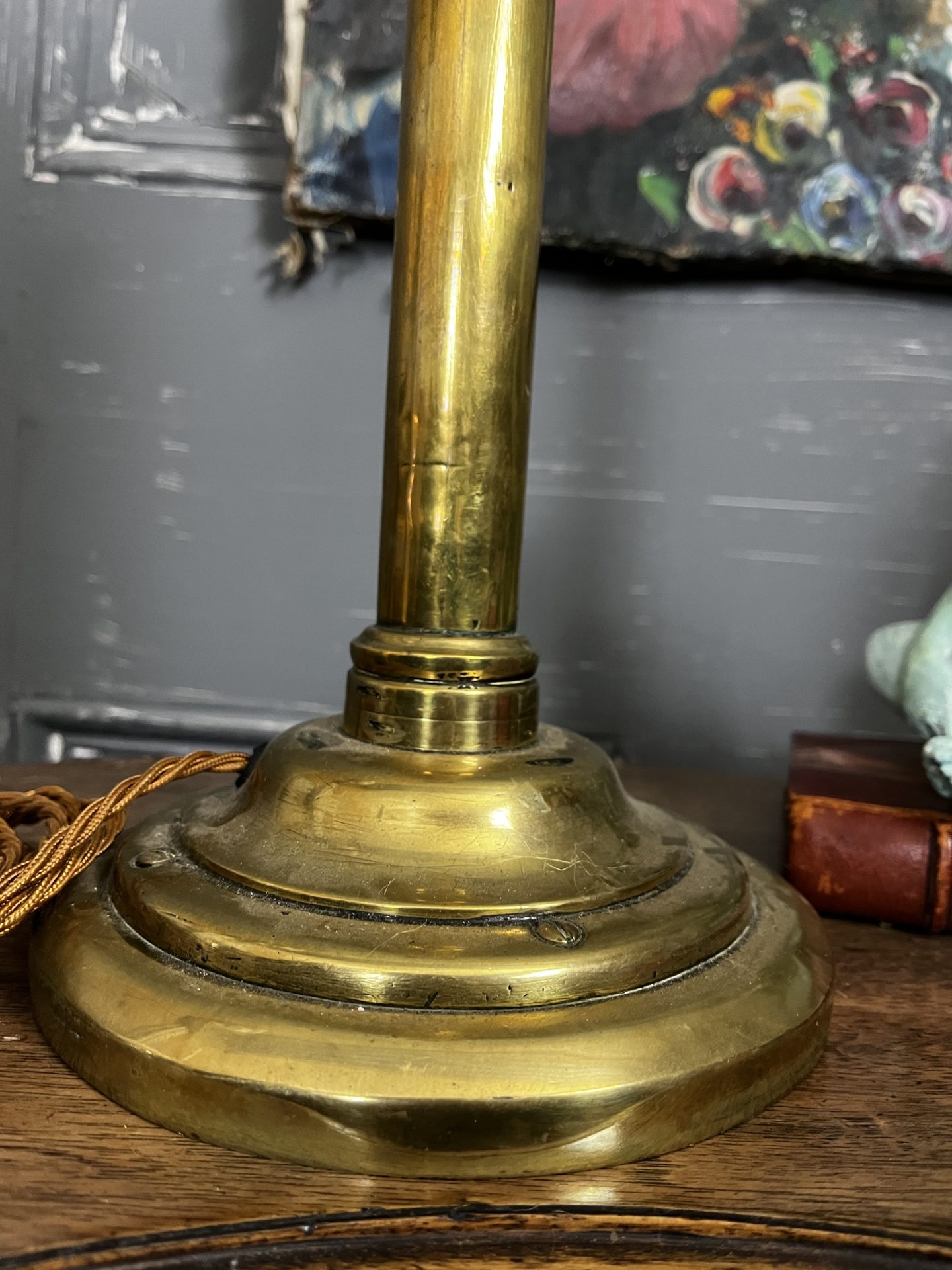 Antique Weigthed Round Bronze Base Column Table Lamp - Image 2